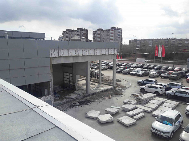 Реконструкция автосалона VOLKSWAGEN в г. Екатеринбург